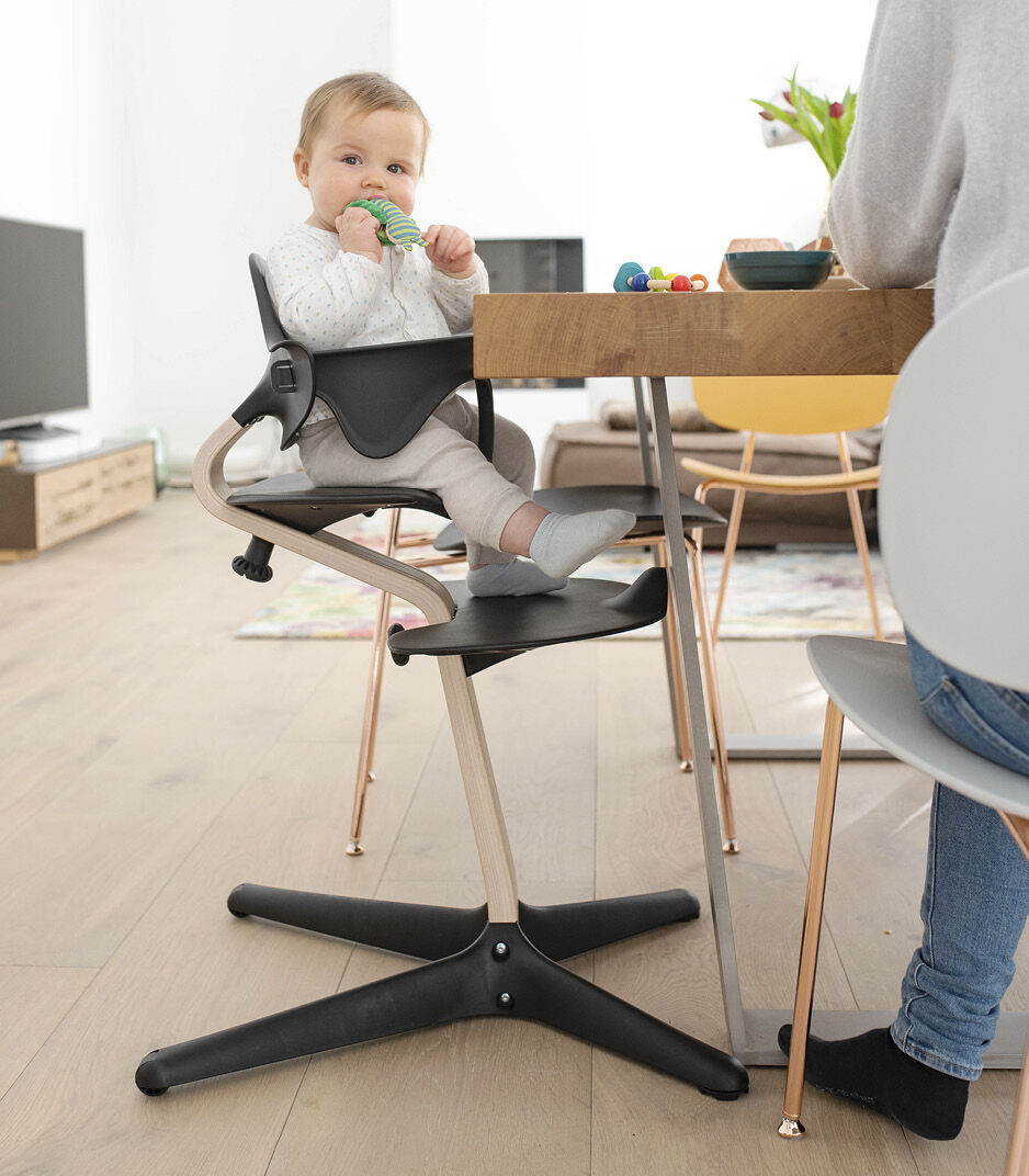 Nomi® Chair Black